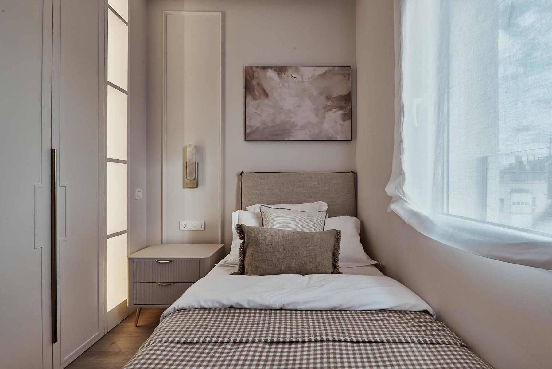 Apartment in Madrid, Spain 2 bedrooms, 49 sq.m. No. 180158