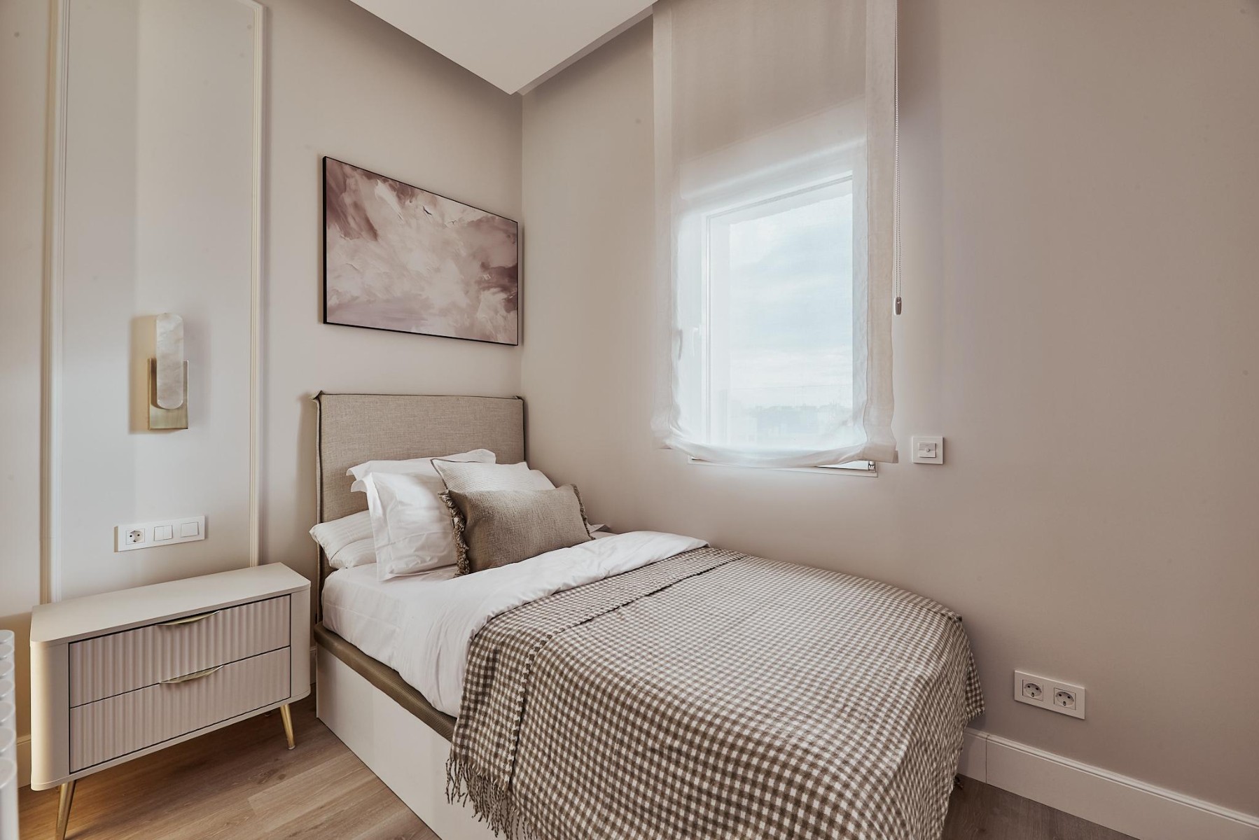 Apartment in Madrid, Spain 2 bedrooms, 49 sq.m. No. 180158