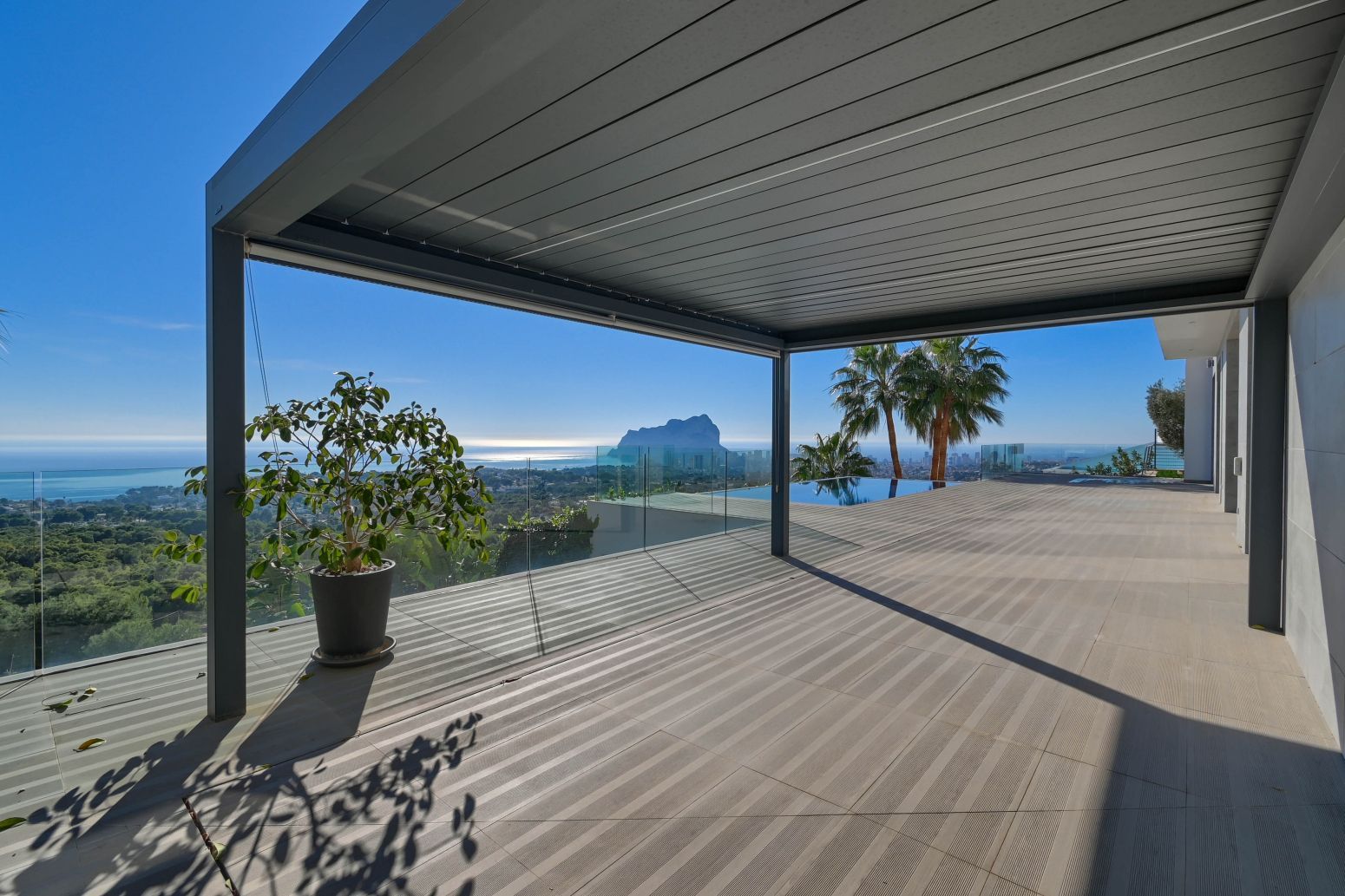 Huvila Benissa, Alicante, Espanja 6 makuuhuonetta, 745 m2 No. 187012