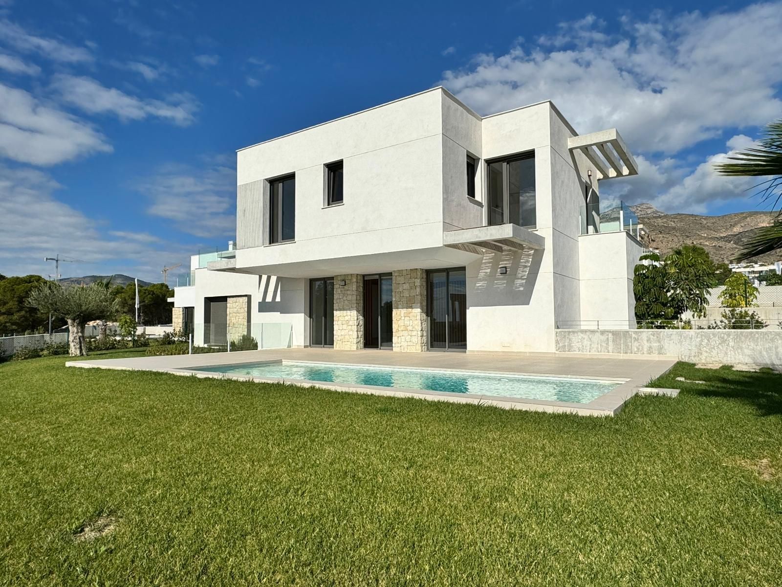 Talo Finestrat, Alicante, Espanja 5 makuuhuonetta, 277 m2 No. 187006