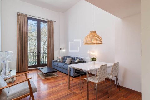 Dzīvoklis Barcelona, Spānijā 2 istabas, 64 m2 Nr. 164318