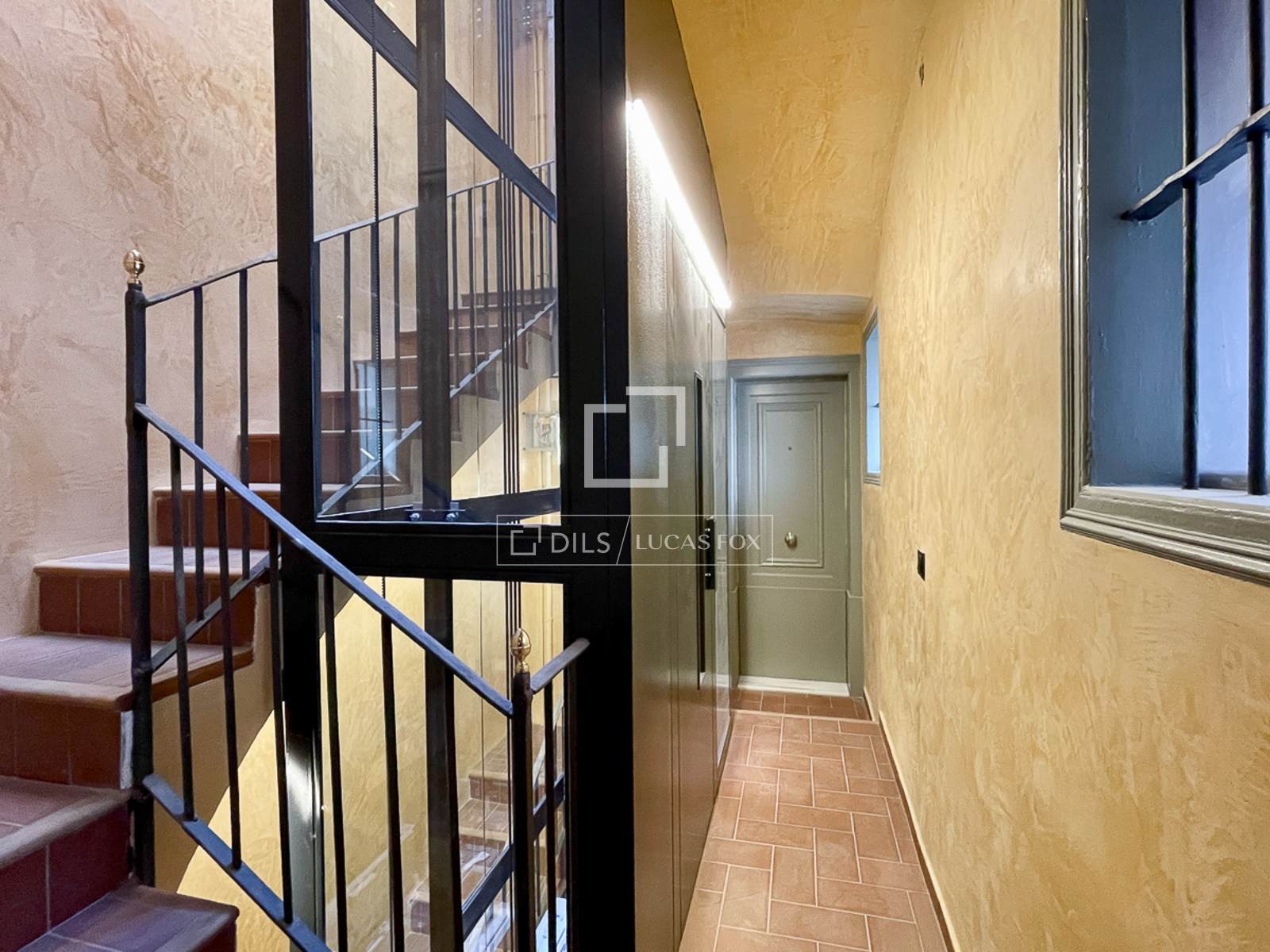 Penthouse w Barcelona, Hiszpania 2 sypialnie, 73 mkw. nr 164319