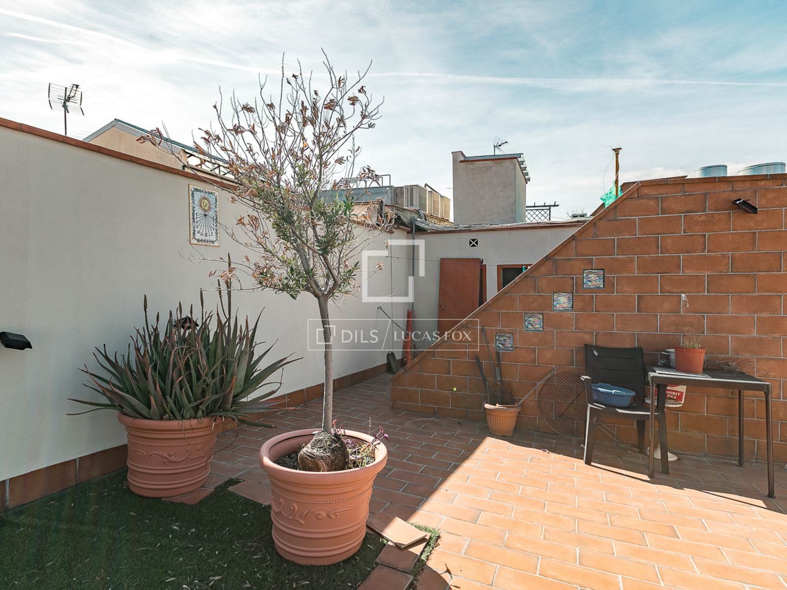 Penthouse w Barcelona, Hiszpania 2 sypialnie, 73 mkw. nr 164319