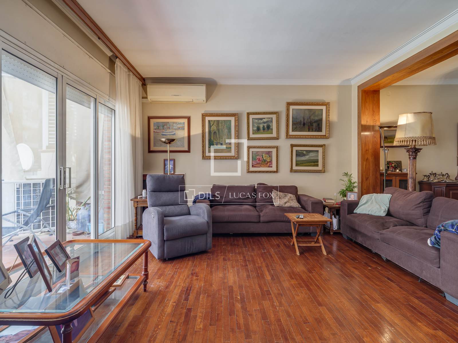 Appartamento a Barcelona, Spagna 6 camere da letto, 252 mq. N° 164321