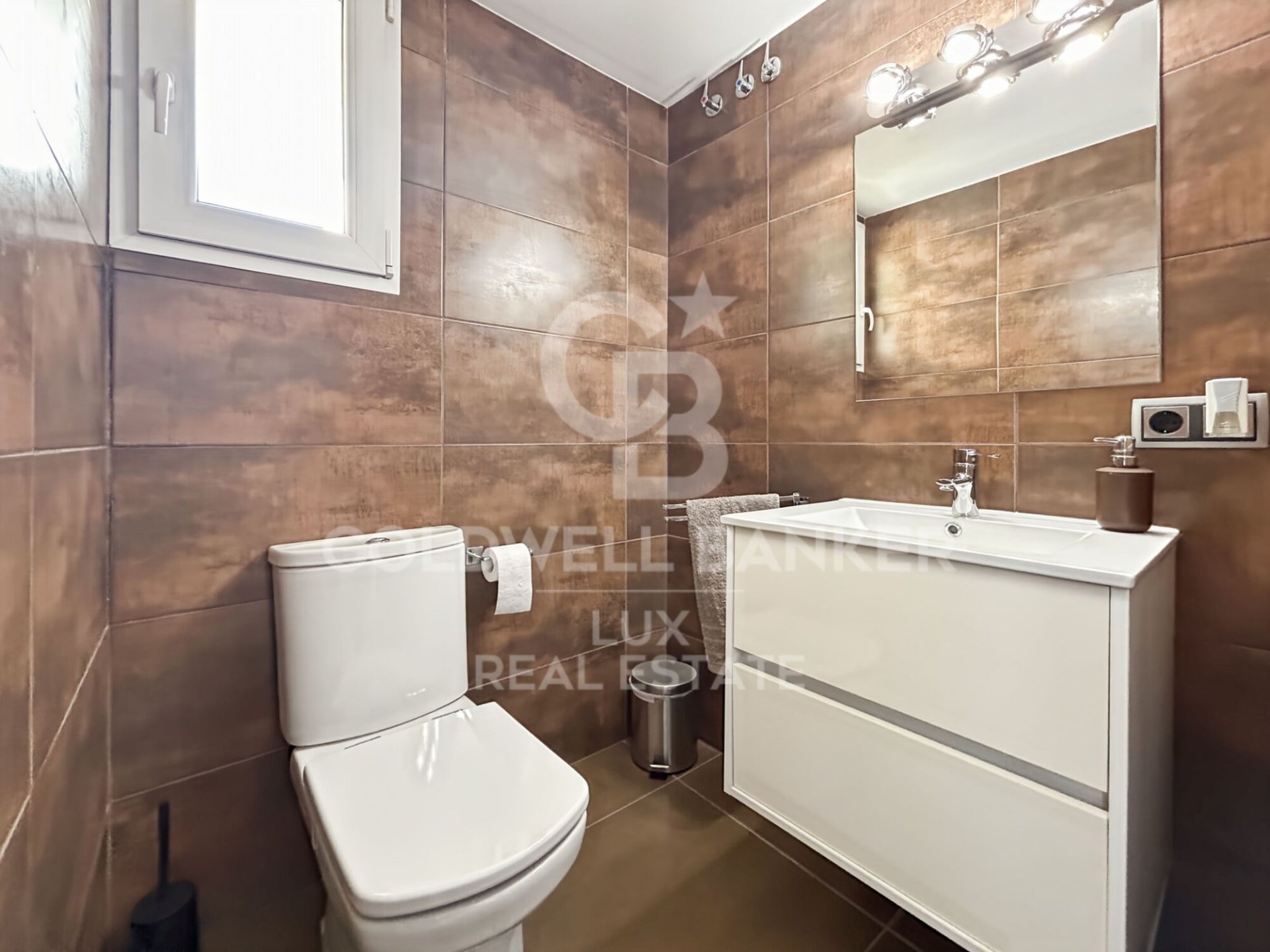 House in Palau-saverdera, Girona, Spanien 4 Schlafzimmer, 290 m2 Nr. 157089