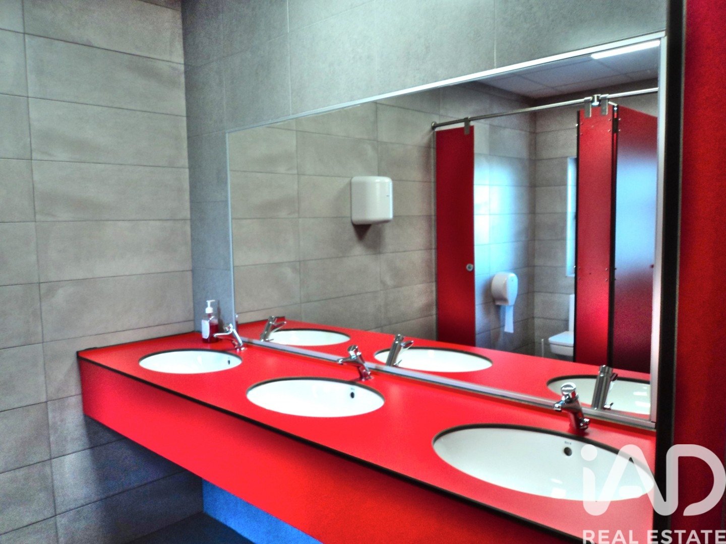 Hotelis Riego De La Vega, Leon, Spānijā 34 istabas, 3774 m2 Nr. 173121