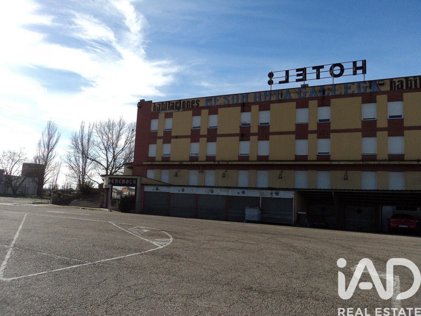 Hotelis Riego De La Vega, Leon, Spānijā 34 istabas, 3774 m2 Nr. 173121