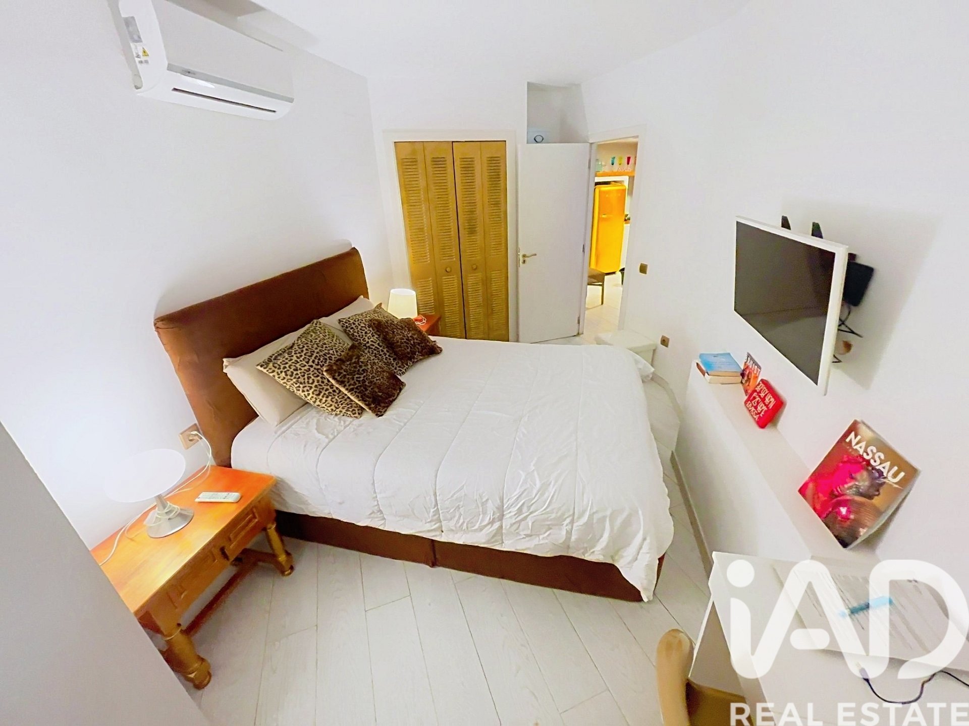 Apartamento en Ibiza ciudad, Ibiza, España 1 dormitorio, 72 m2 No. 173126