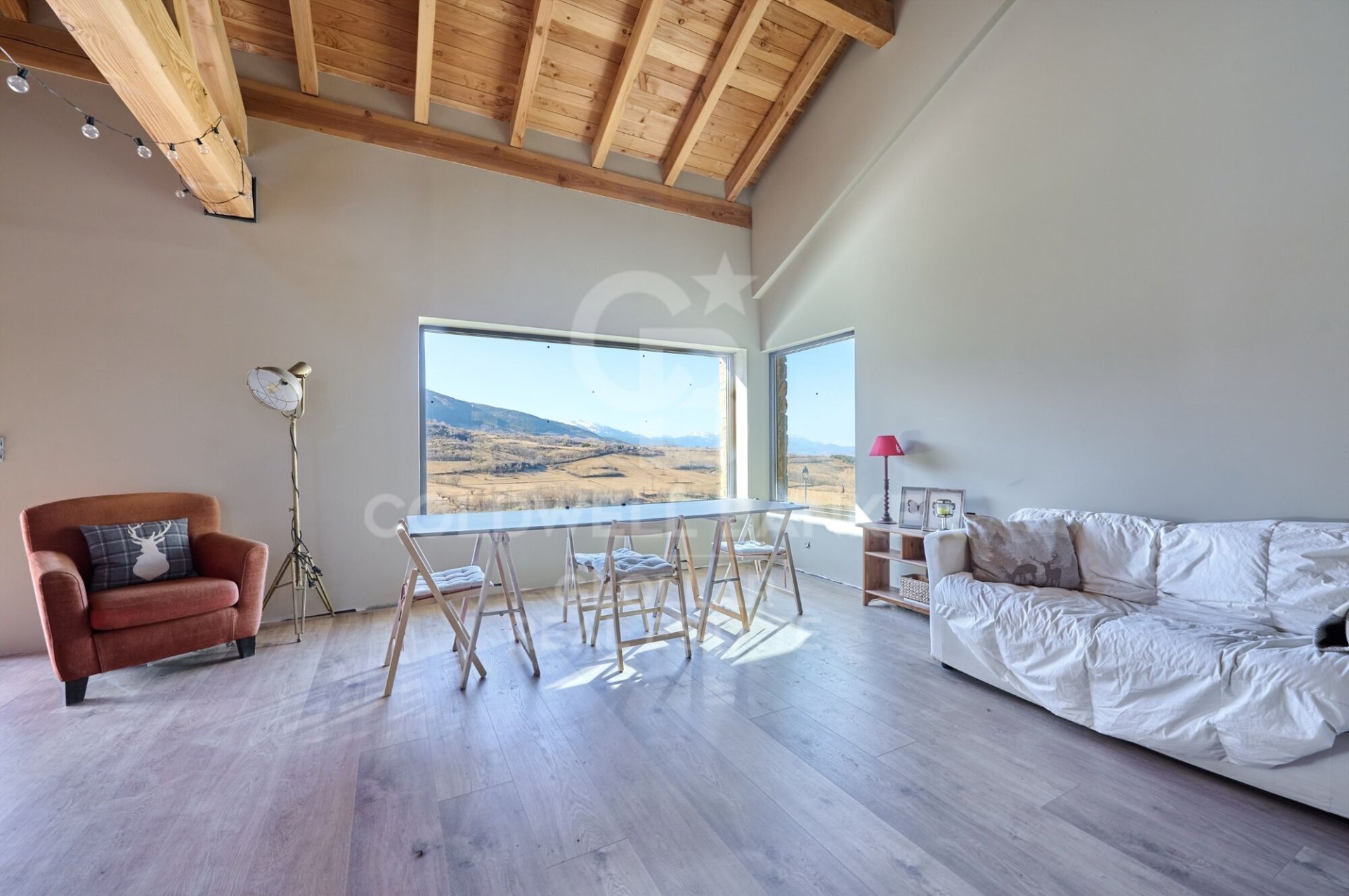 House in Spain 3 bedrooms, 260 sq.m. No. 159538