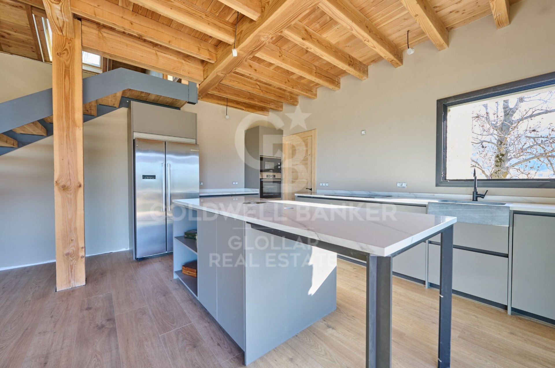 House in Spain 3 bedrooms, 260 sq.m. No. 159538