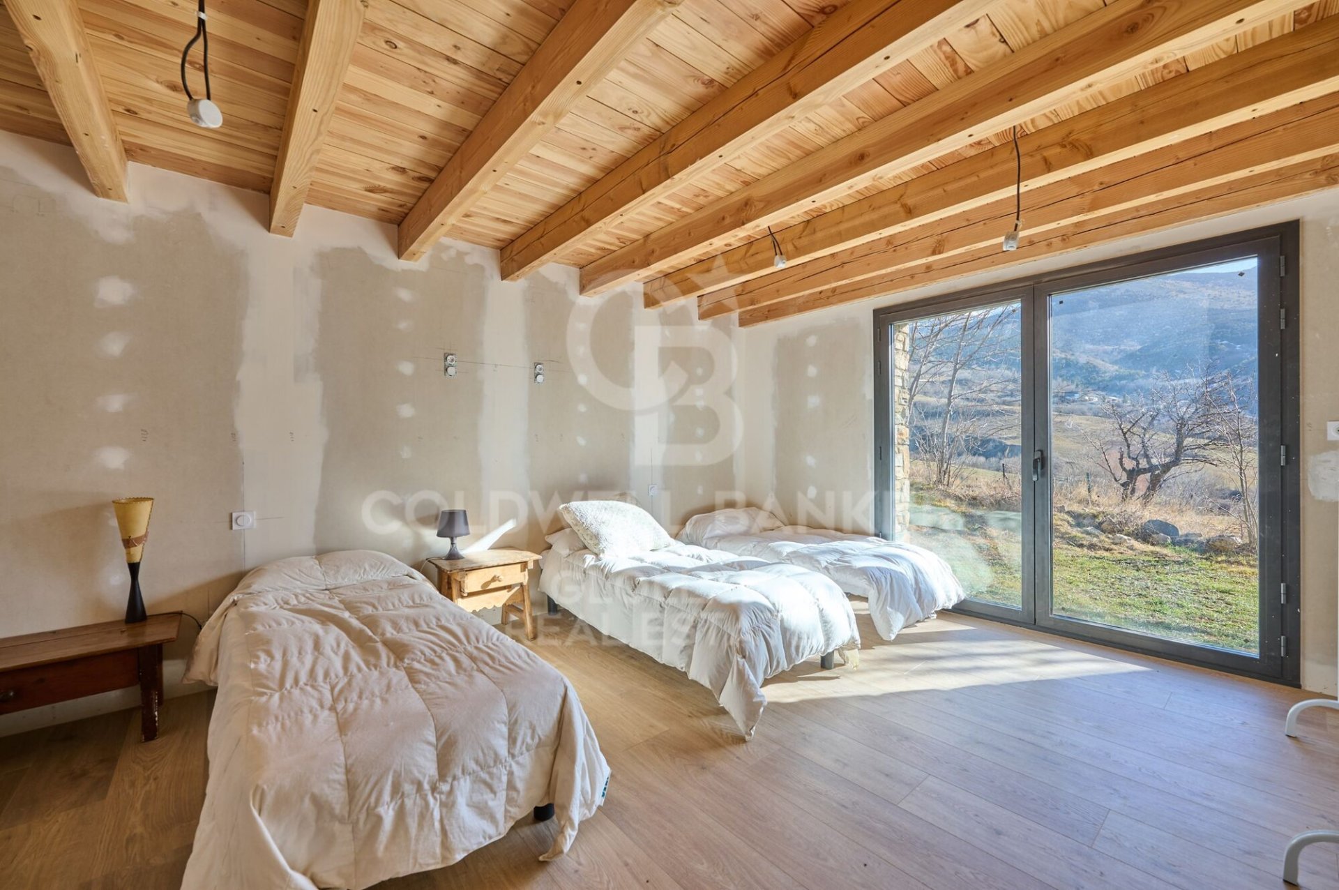 House in Spain 3 bedrooms, 260 sq.m. No. 159538