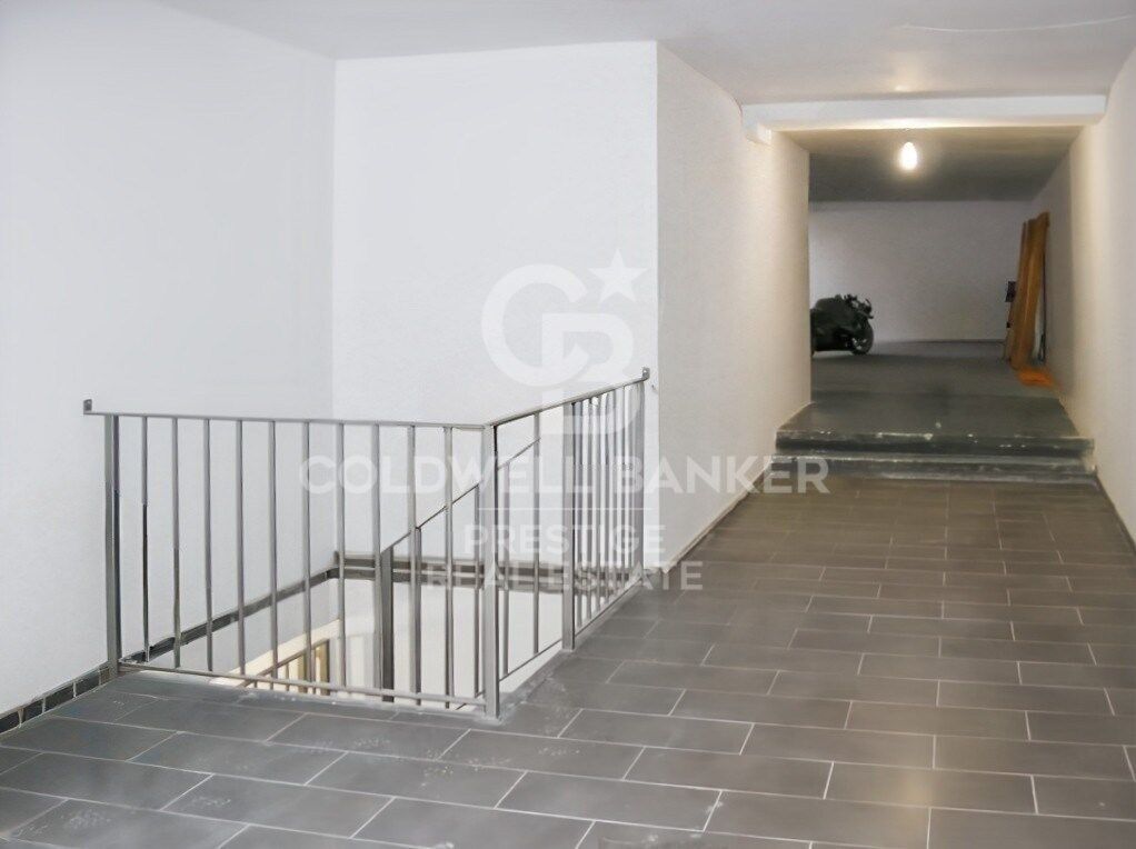 Liikekiinteistö Barcelona, Espanja 330 m2 No. 159542