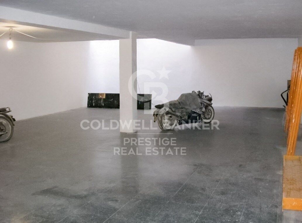 Liikekiinteistö Barcelona, Espanja 330 m2 No. 159542