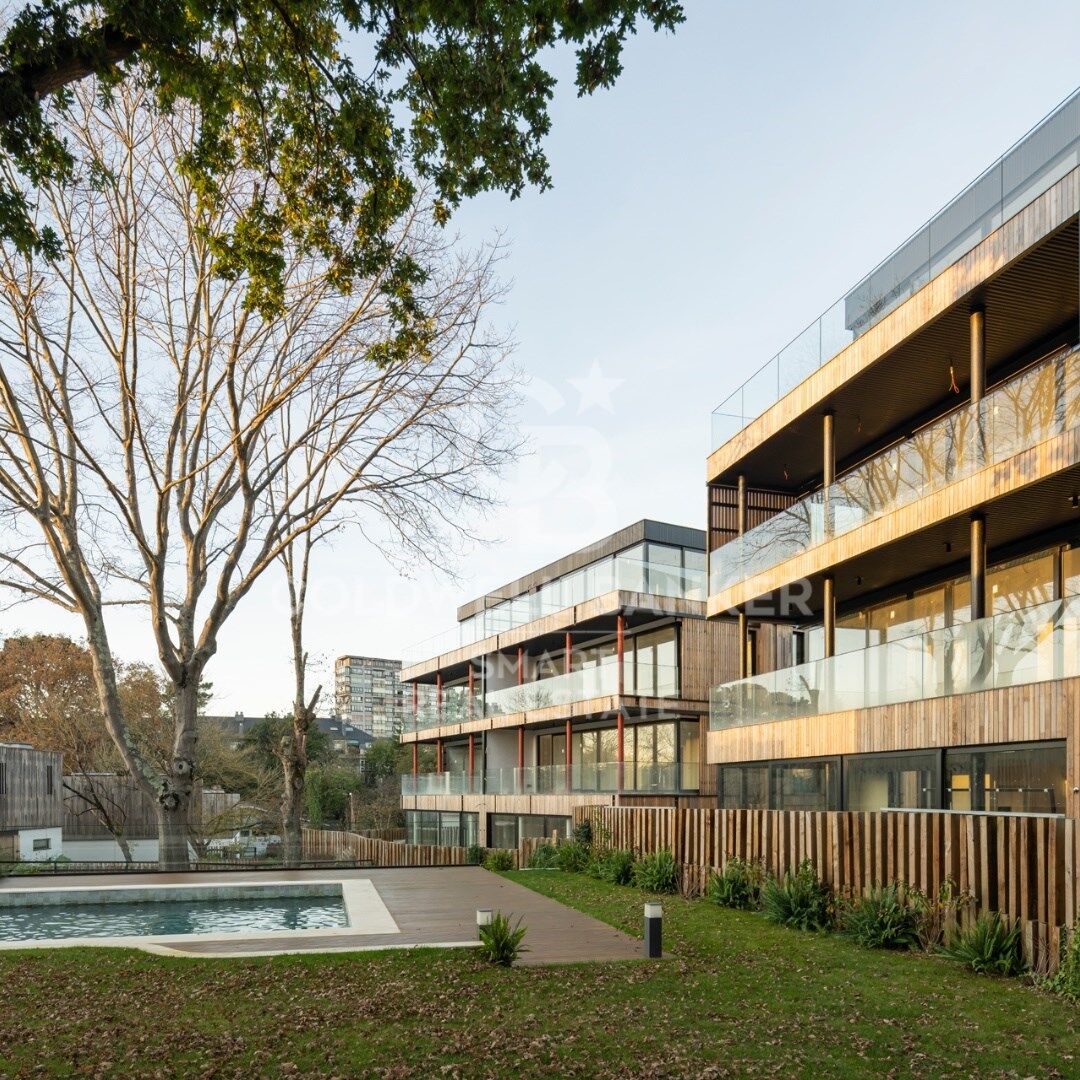 Huoneisto Oleiros, A Coruna, Espanja 2 makuuhuonetta, 107 m2 No. 159543