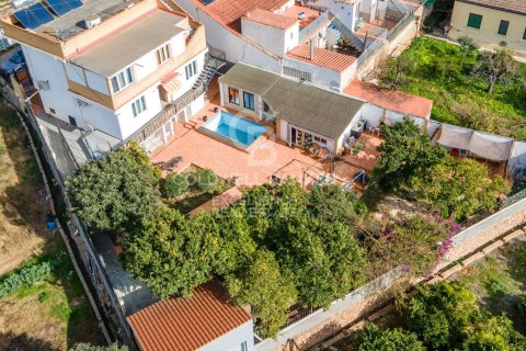 Hotel in Paterna, Valencia, Spain 9 bedrooms, 320 sq.m. No. 159540