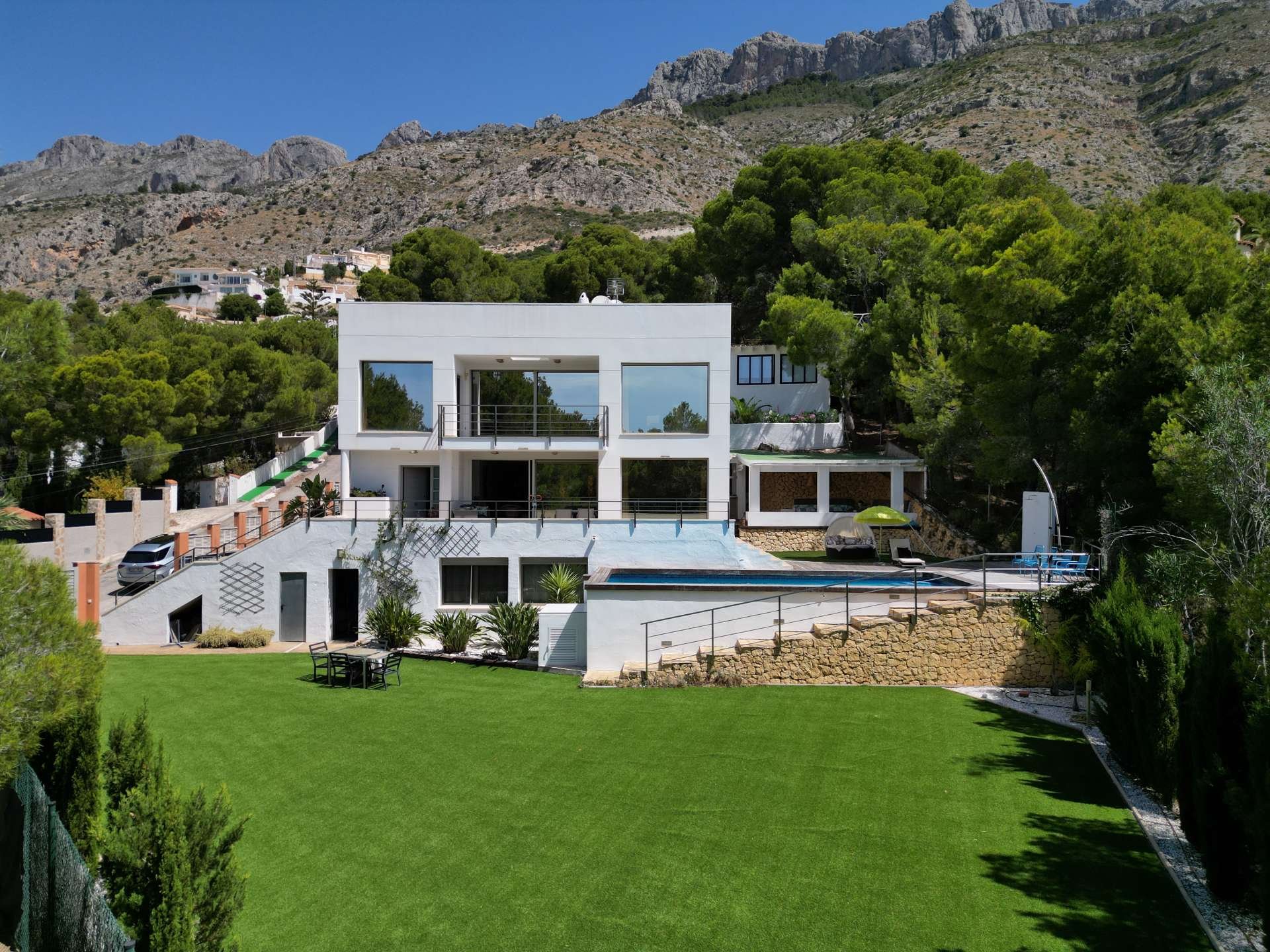 Villa a Altea, Alicante, Spagna 5 camere da letto, 500 mq. N° 177606