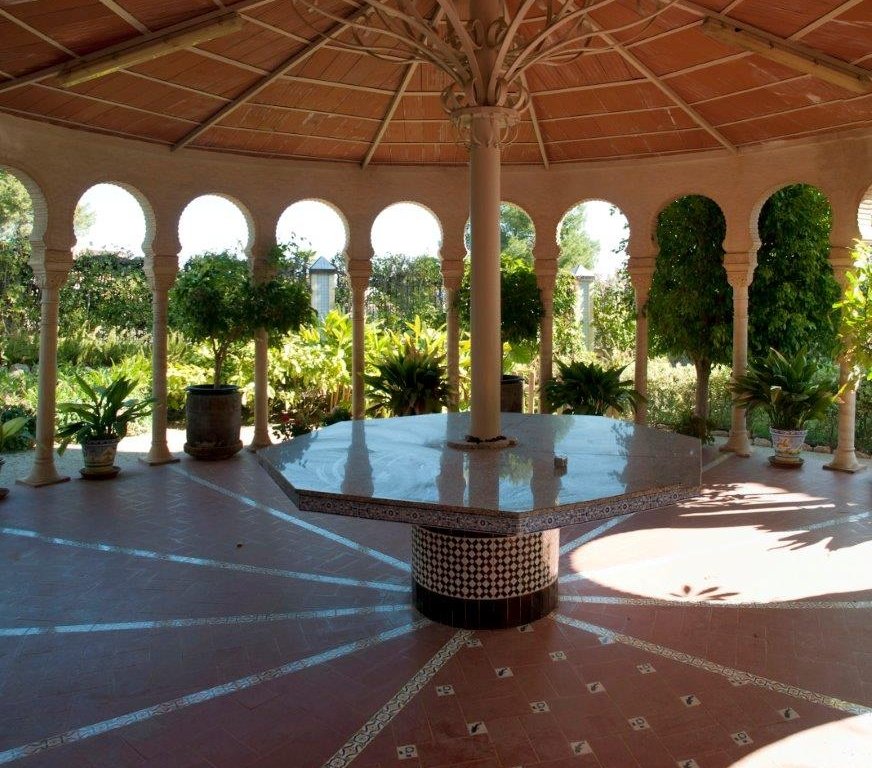 Villa a Los Dolses, Alicante, Spagna 5 camere da letto, 860 mq. N° 113935