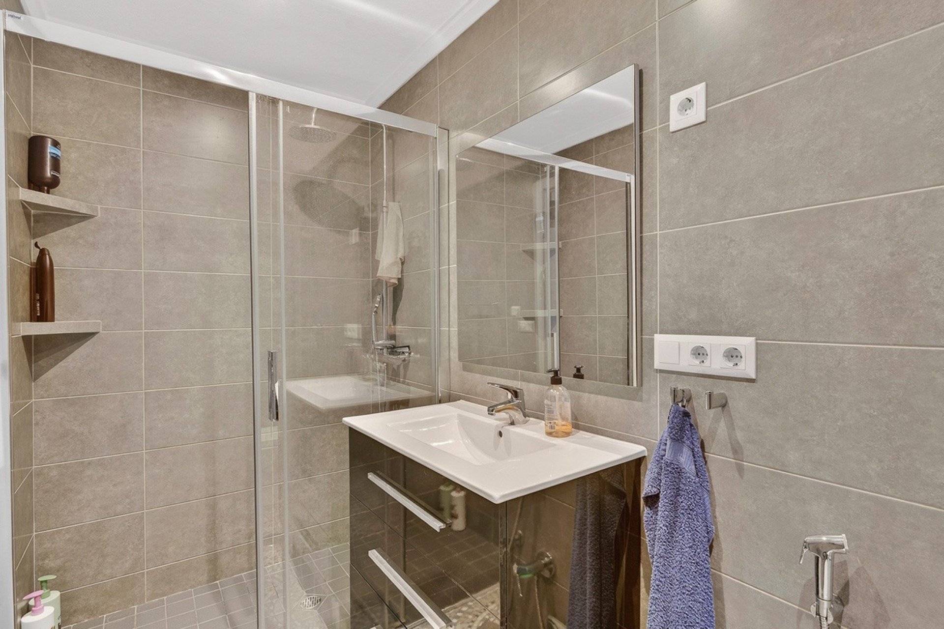 Квартира в Торревьеха, Аликанте, Испания 4 спальни, 108м2 №151787