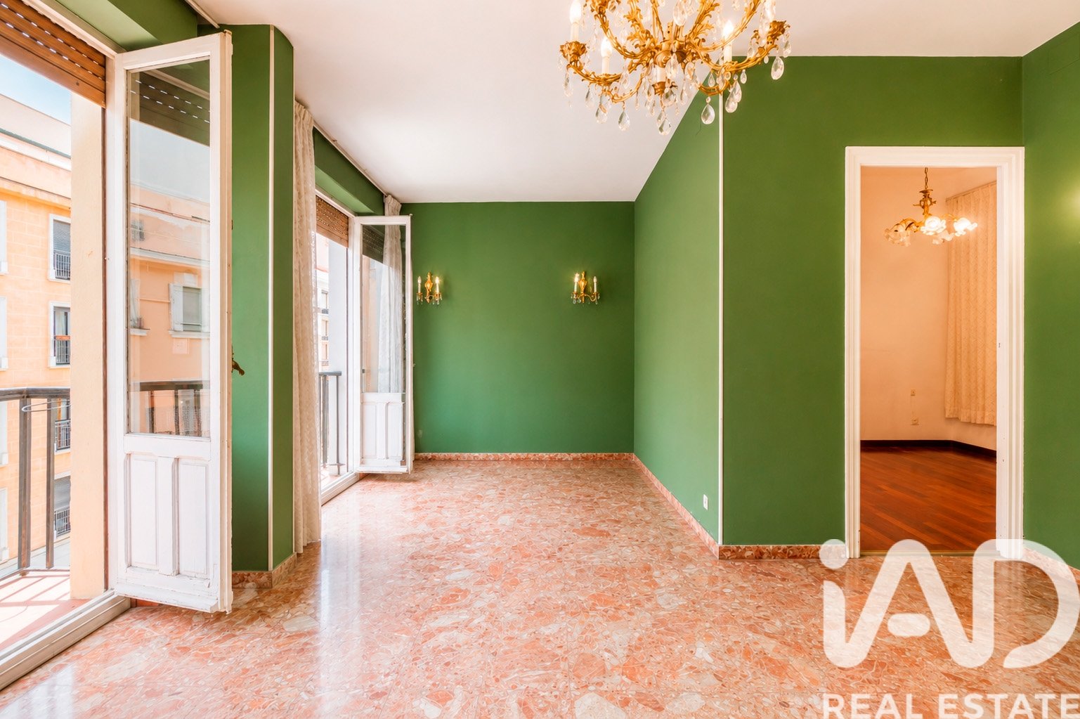 Apartament w Madrid, Hiszpania 4 sypialnie, 105 mkw. nr 195131