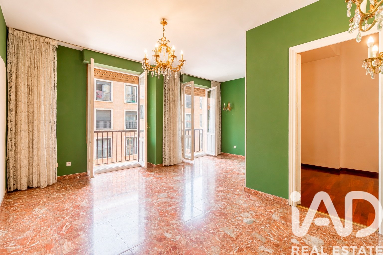 Apartament w Madrid, Hiszpania 4 sypialnie, 105 mkw. nr 195131