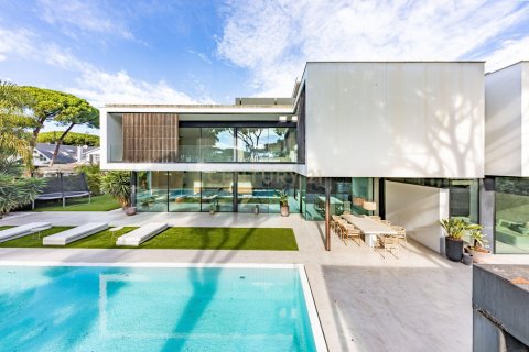 Māja Castelldefels, Barcelona, Spānijā 5 istabas, 744 m2 Nr. 167004