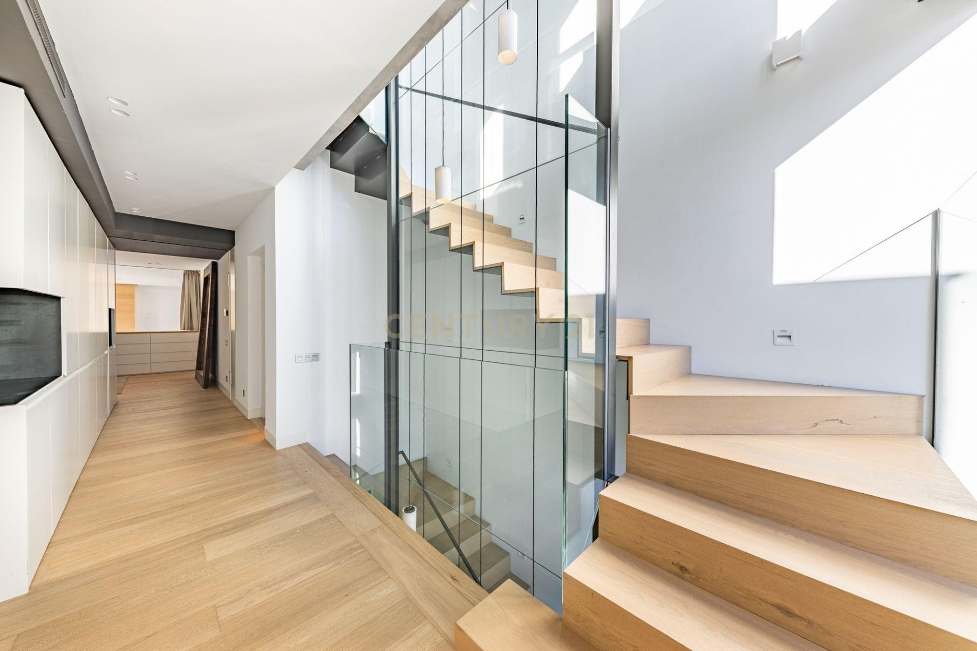House à Castelldefels, Barcelona, Espagne 5 chambres, 744 m2 No. 167004