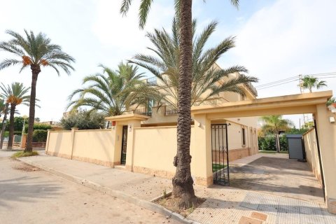 Apartament w Cabo Roig, Alicante, Hiszpania 4 sypialnie, 222 mkw. nr 165731