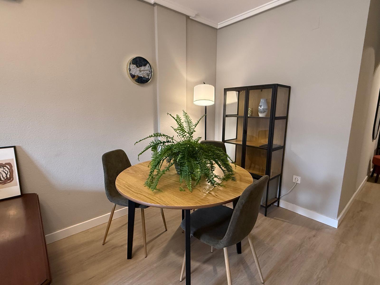 Apartment à Torrevieja, Alicante, Espagne 50 m2 No. 190470