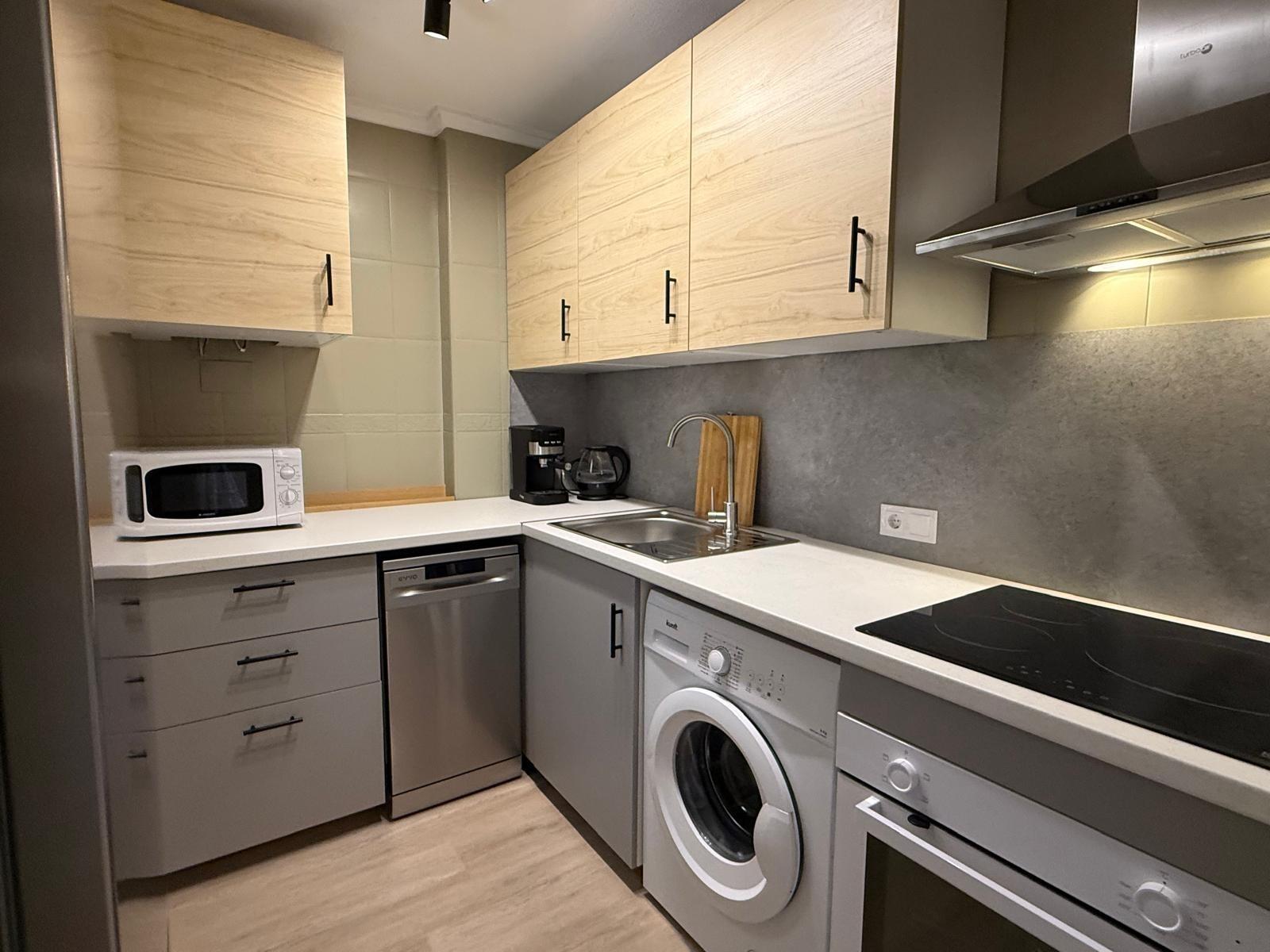 Apartment à Torrevieja, Alicante, Espagne 50 m2 No. 190470