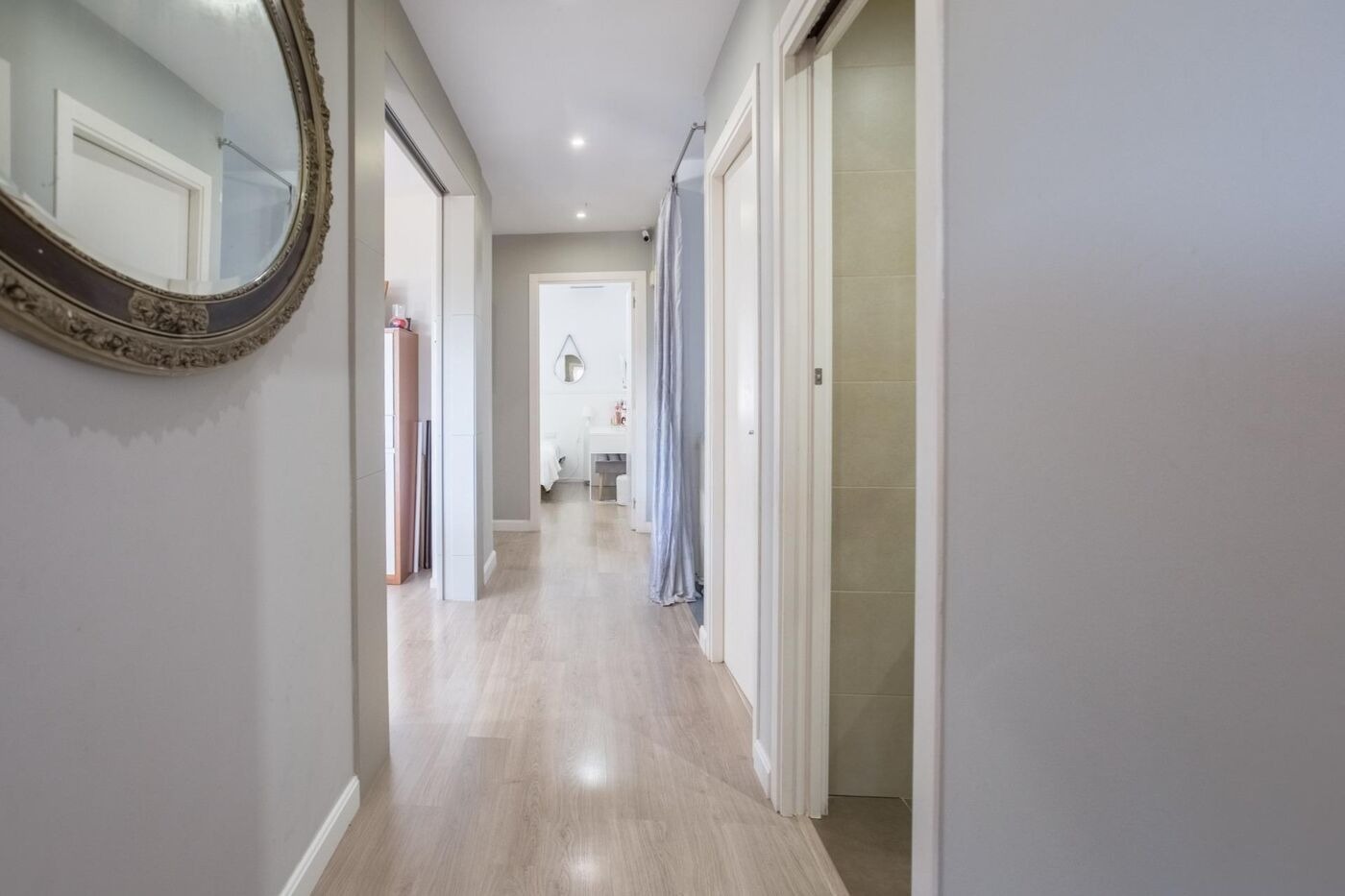 House in Sant Vicenc De Montalt, Barcelona, Spain 5 bedrooms,  No. 140781