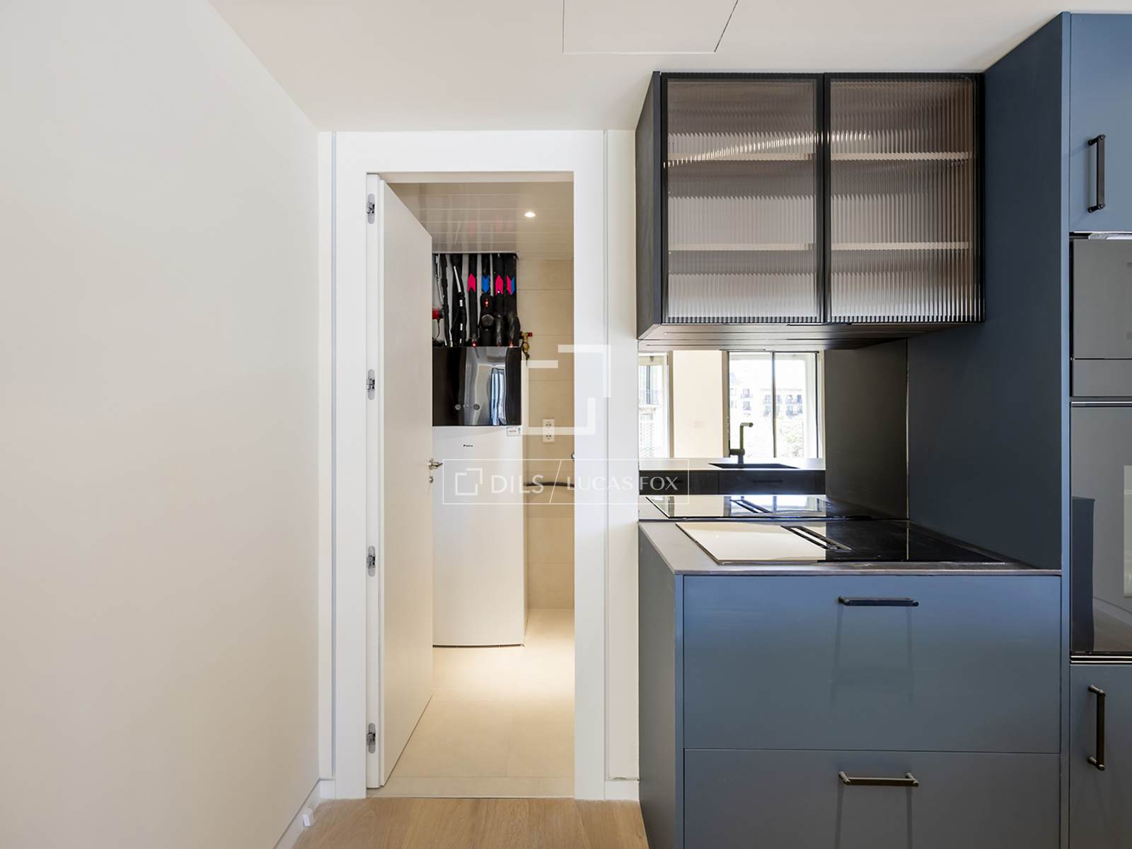 Dzīvoklis Barcelona, Spānijā 1 istaba, 82 m2 Nr. 150759