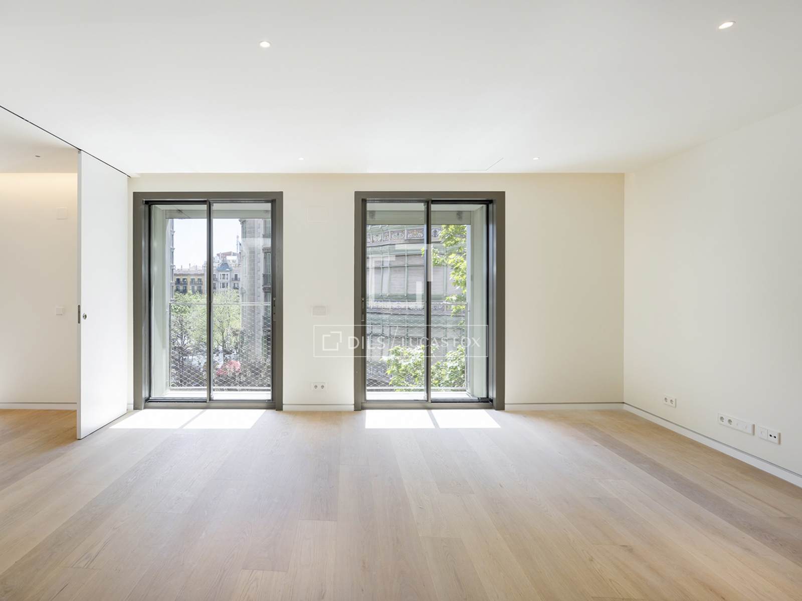 Dzīvoklis Barcelona, Spānijā 1 istaba, 82 m2 Nr. 150759