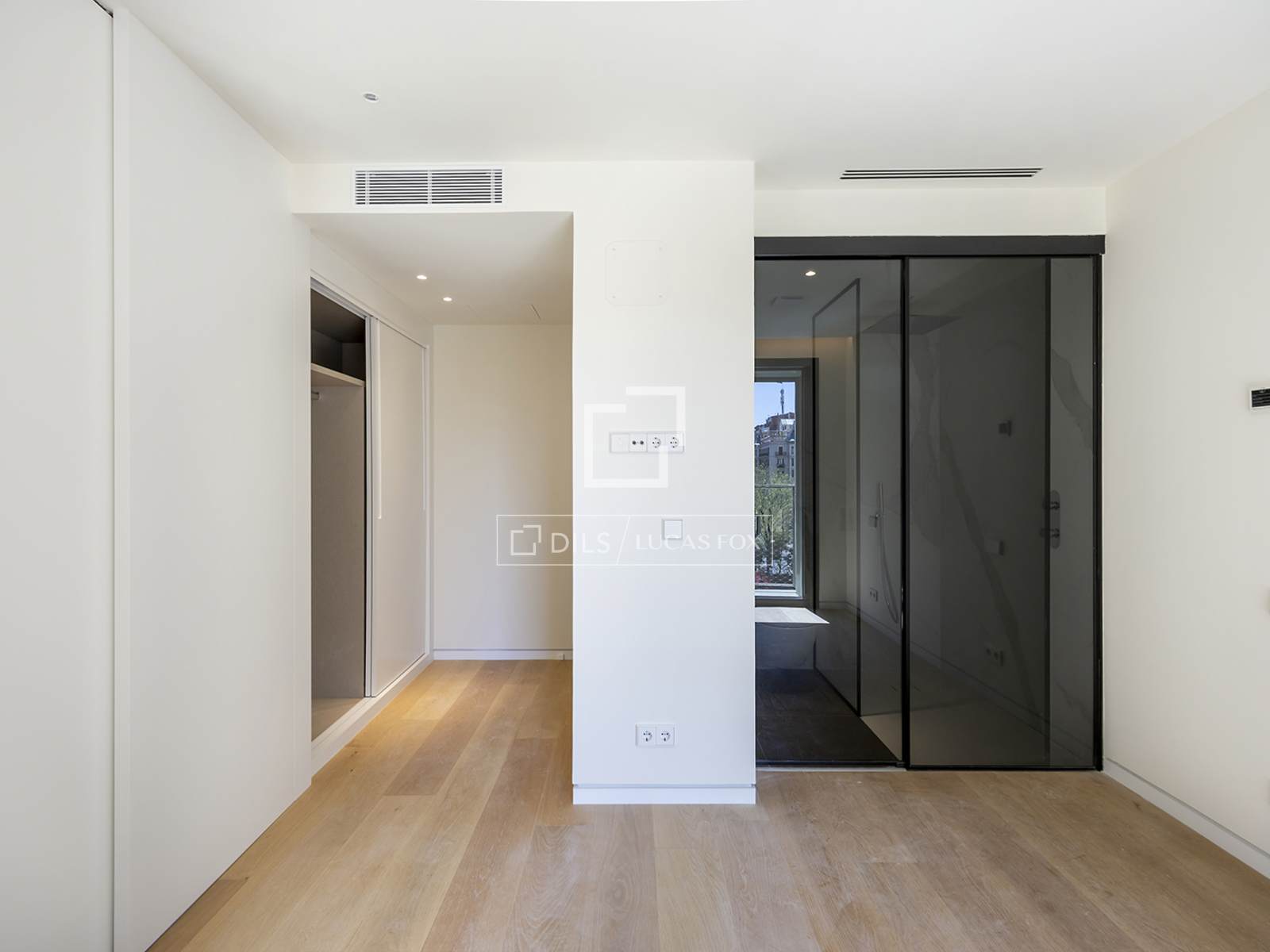 Dzīvoklis Barcelona, Spānijā 1 istaba, 82 m2 Nr. 150759