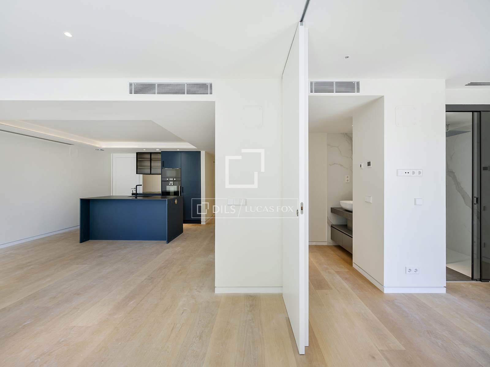 Dzīvoklis Barcelona, Spānijā 1 istaba, 82 m2 Nr. 150759