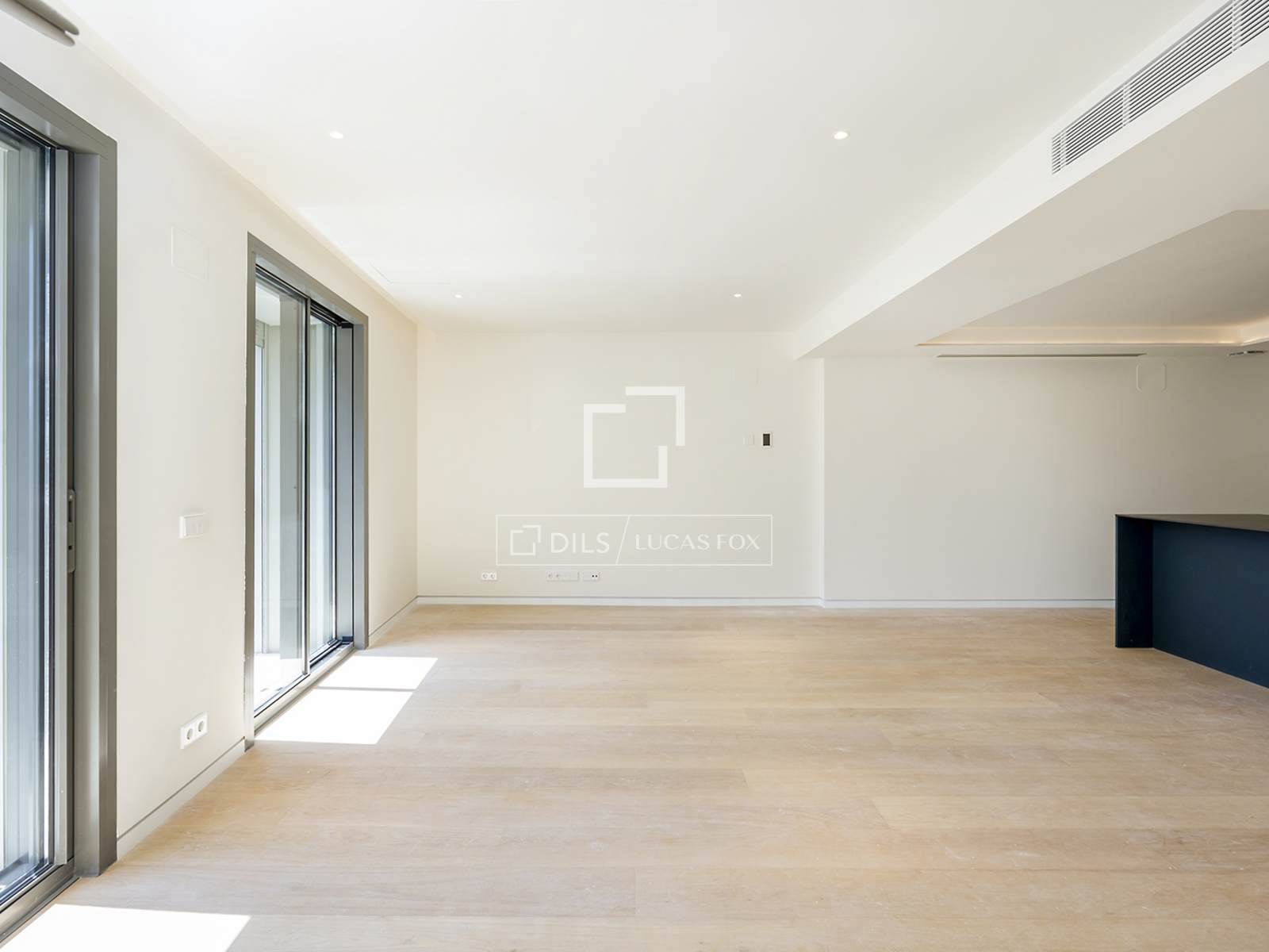Dzīvoklis Barcelona, Spānijā 1 istaba, 82 m2 Nr. 150759