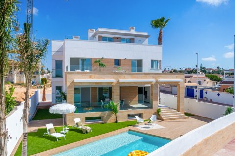 Willa w Ciudad Quesada, Alicante, Hiszpania 4 sypialnie, 244 mkw. nr 146654