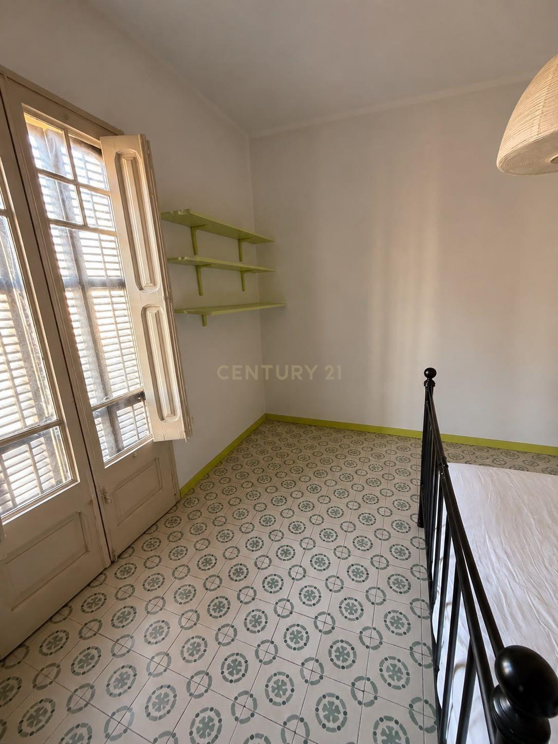 Dzīvoklis Barcelona, Spānijā 5 istabas, 131 m2 Nr. 191088
