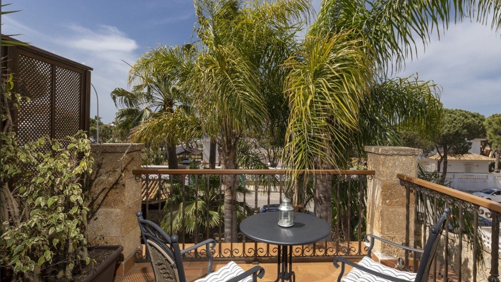 Villa i Chiclana de la Frontera, Cadiz, Spanien 14 sovrum, 453 kvm. Nr. 147694