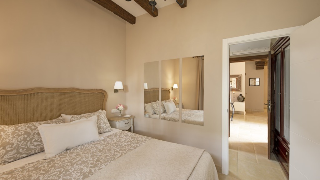 Villa i Chiclana de la Frontera, Cadiz, Spanien 14 sovrum, 453 kvm. Nr. 147694