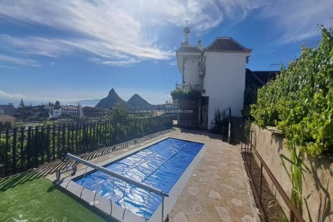 Finca en Vilaflor, Tenerife, España 2 dormitorios, 300 m2 No. 71705