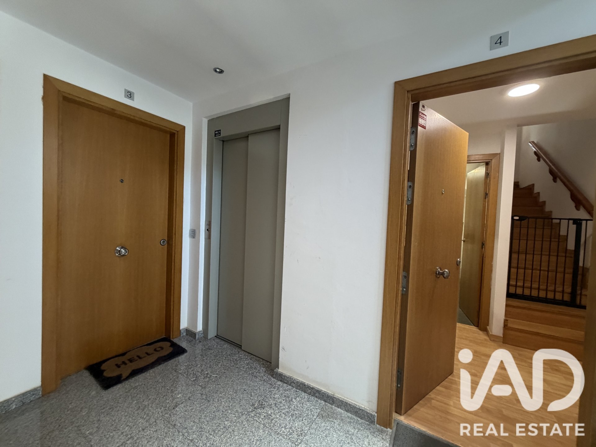 Duplex à Almenar, Lleida, Espagne 3 chambres, 104 m2 No. 187859