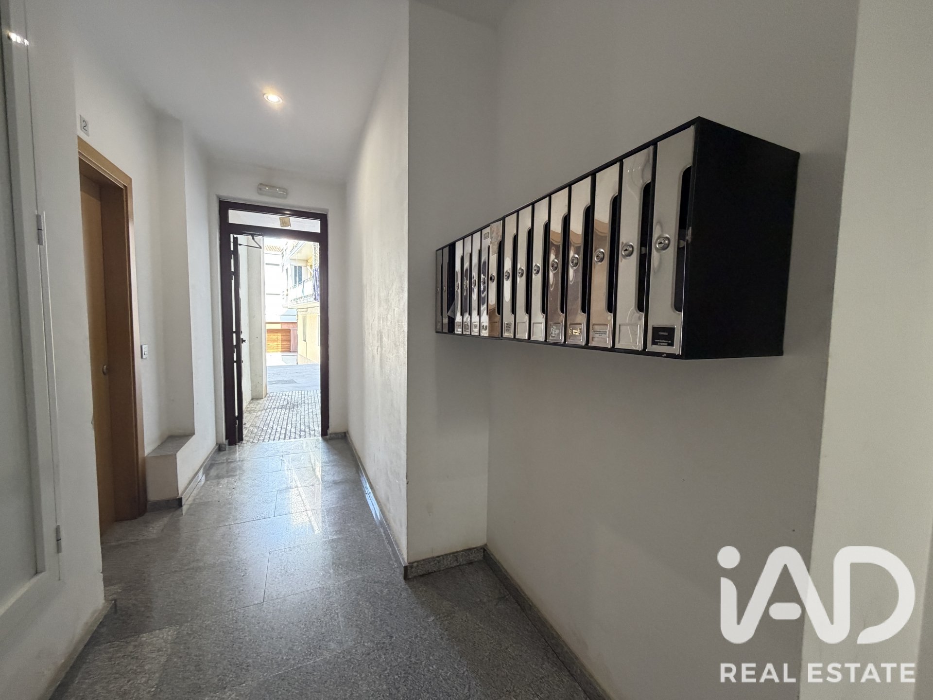 Duplex à Almenar, Lleida, Espagne 3 chambres, 104 m2 No. 187859