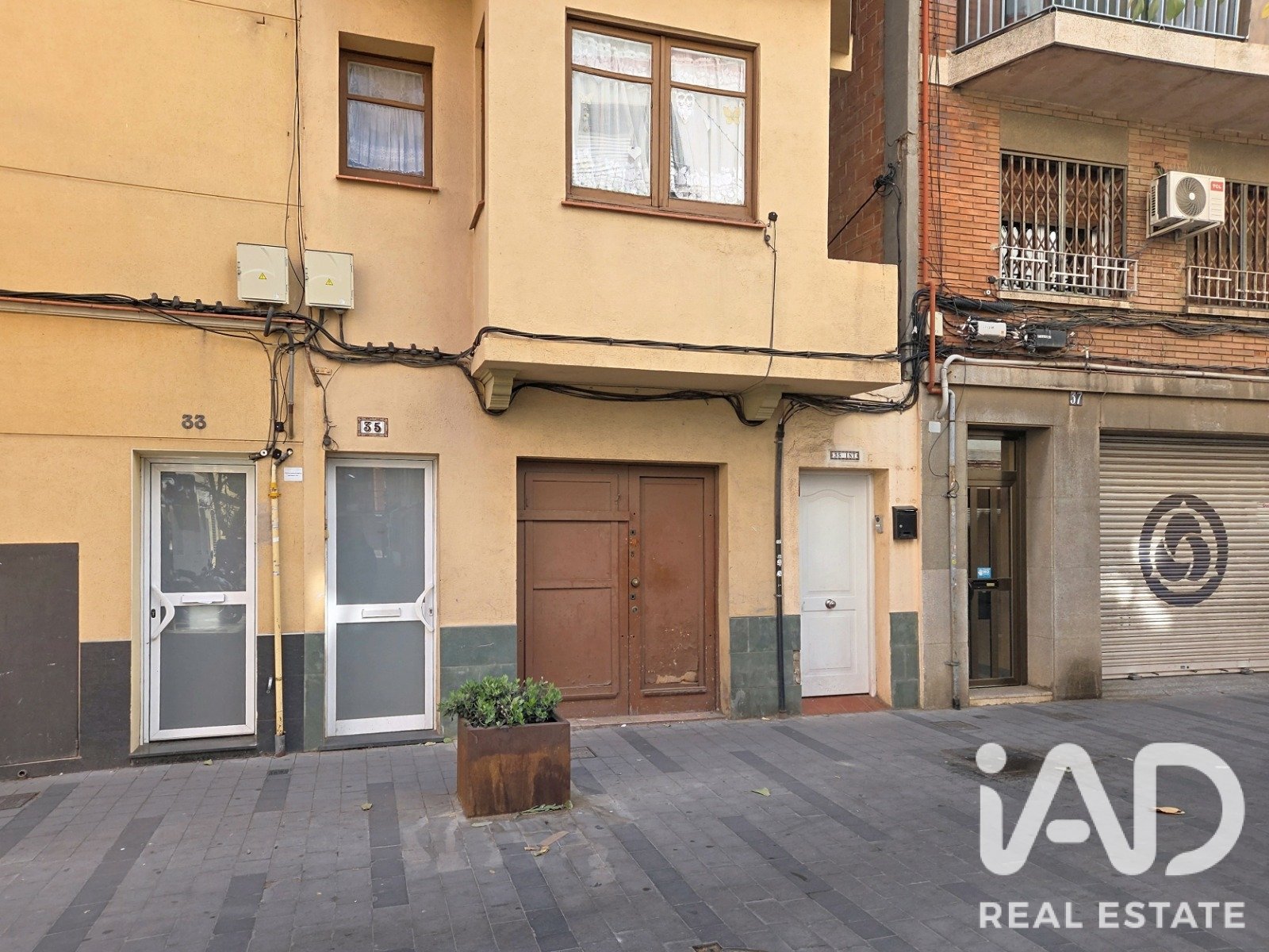Komerciāls īpašums Cornella De Llobregat, Barcelona, Spānijā 218 m2 Nr. 187862