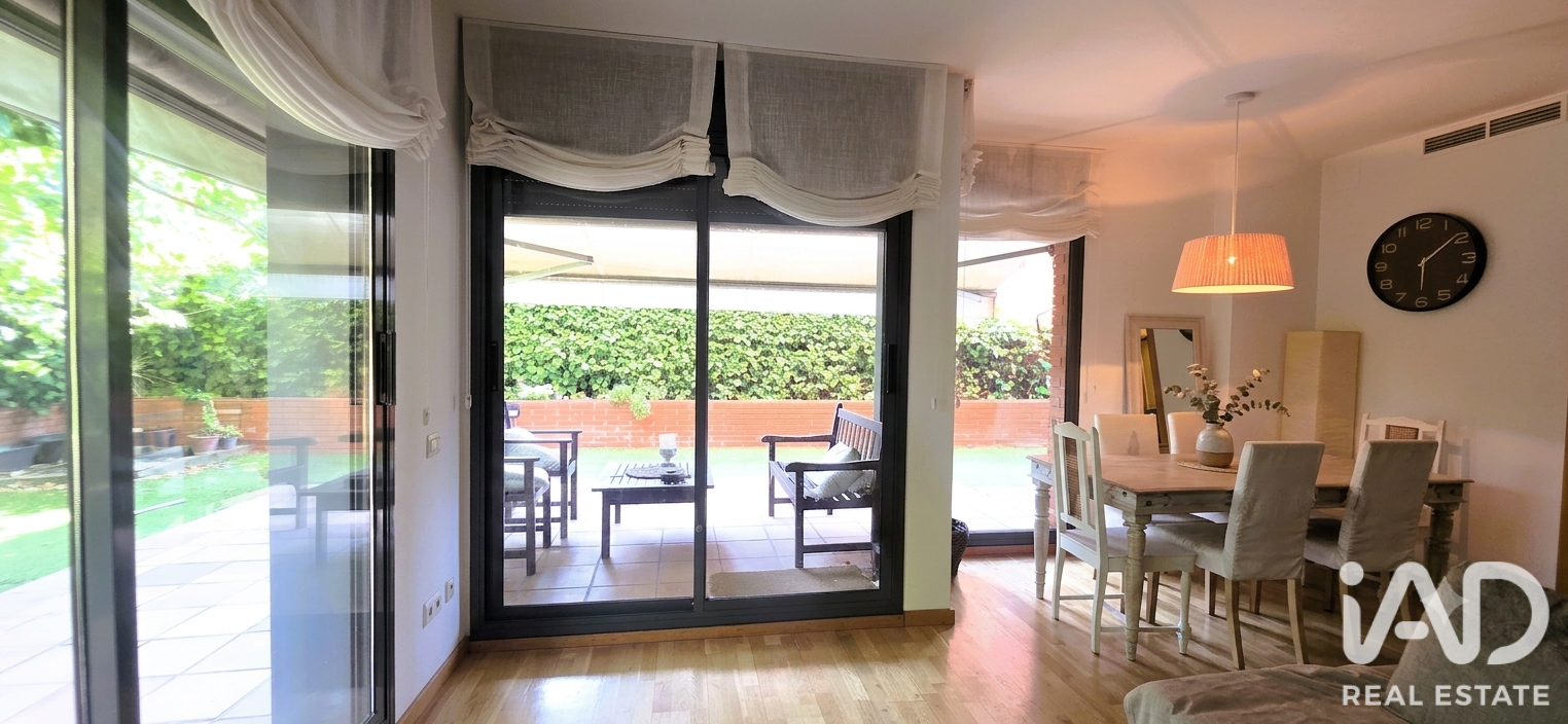Apartment in Sant Cugat Del Valles, Barcelona, Spain 3 bedrooms, 101 sq.m. No. 187860