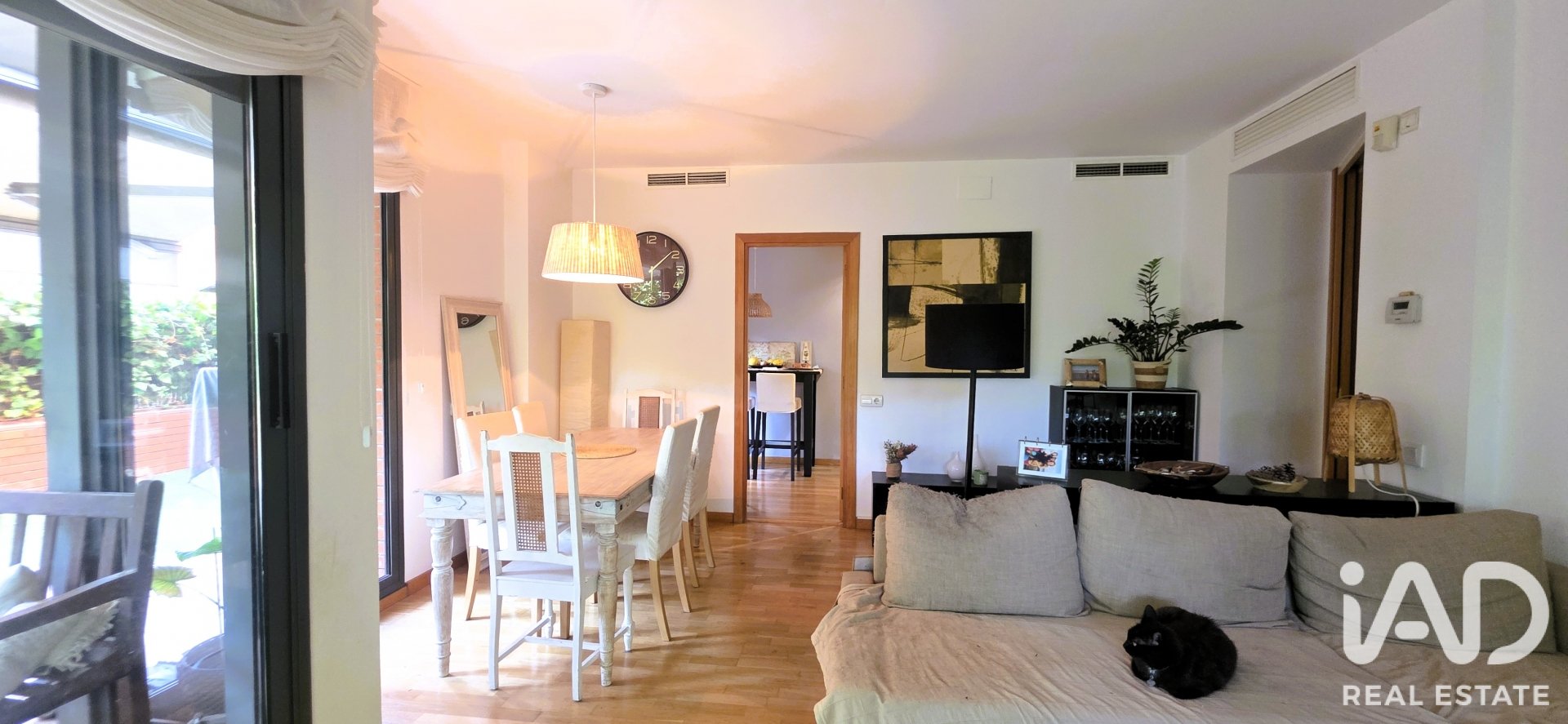 Apartment in Sant Cugat Del Valles, Barcelona, Spain 3 bedrooms, 101 sq.m. No. 187860