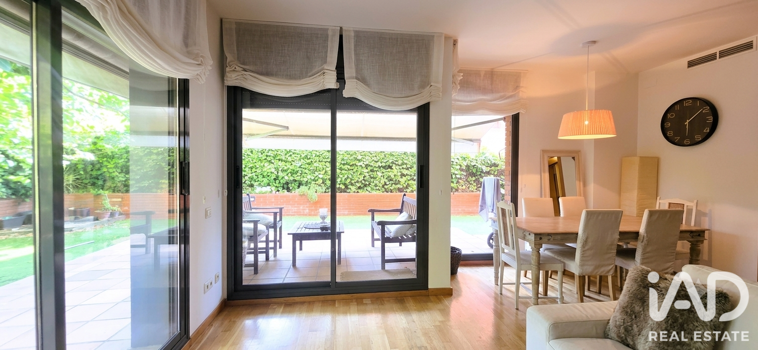 Apartment in Sant Cugat Del Valles, Barcelona, Spain 3 bedrooms, 101 sq.m. No. 187860