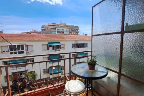 Huoneisto Alicante, Espanja 3 makuuhuonetta, 92 m2 No. 183469