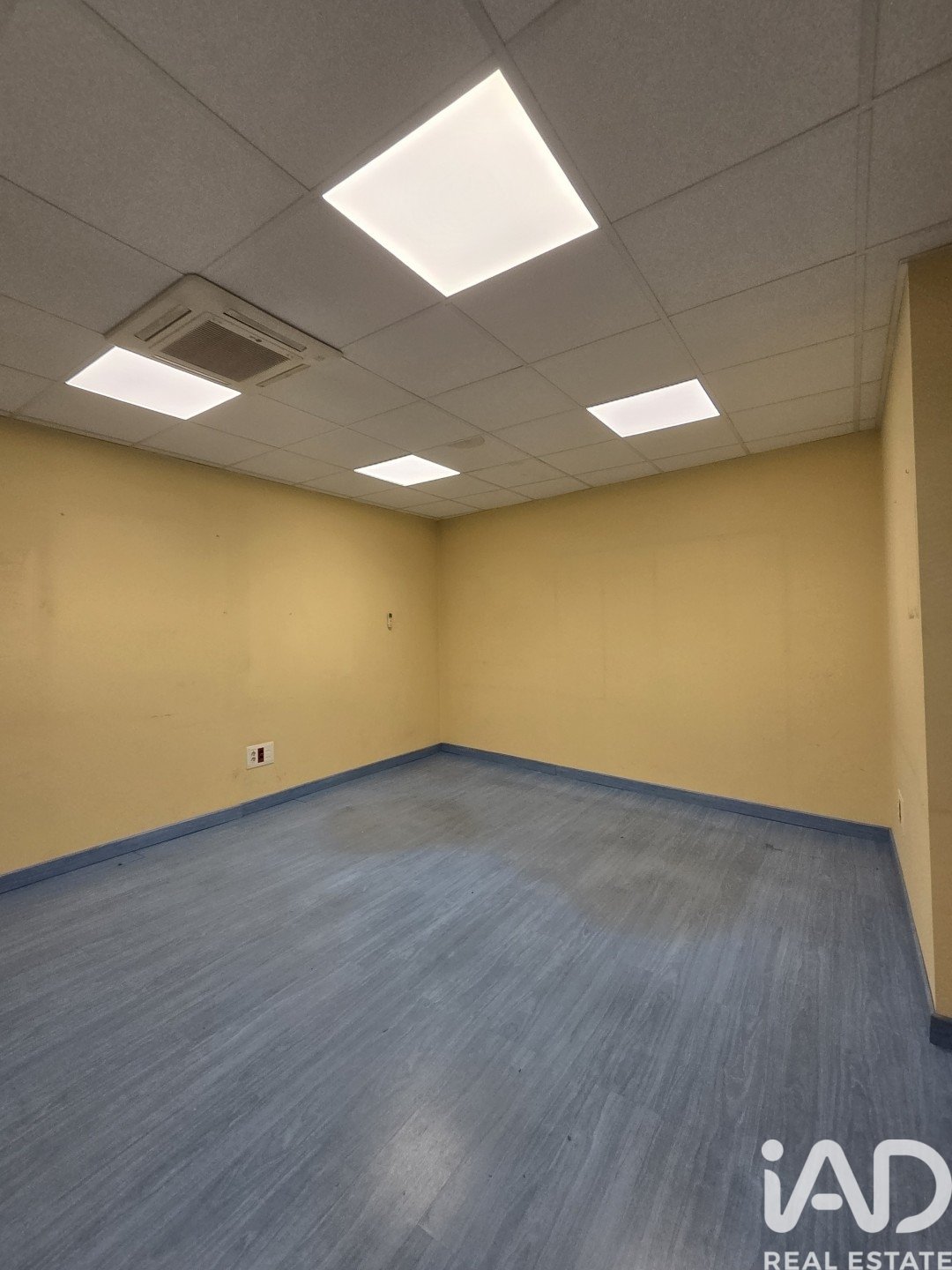 Komerciāls īpašums Leon, Spānijā 450 m2 Nr. 187790