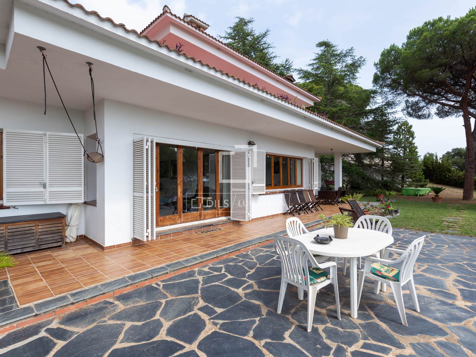 Villa i Sant Pol de Mar, Barcelona, Spanien 5 sovrum, 414 kvm. Nr. 150919