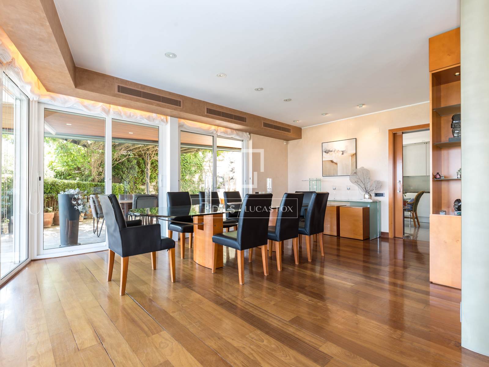Villa Esplugues de Llobregat, Barcelona, Spānijā 8 istabas, 826 m2 Nr. 150918